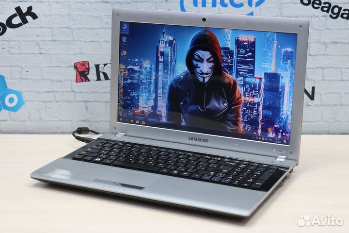 Ноутбук Samsung i3-2310M/ 8Gb/ 240Gb SSD/GT 520M