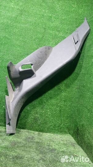 Накладка стойки задней левой Opel Astra