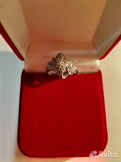 Серебряное кольцо 