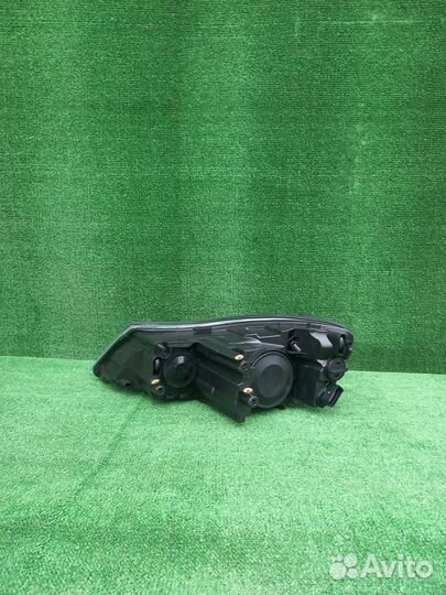 Фара правая Skoda Octavia A5