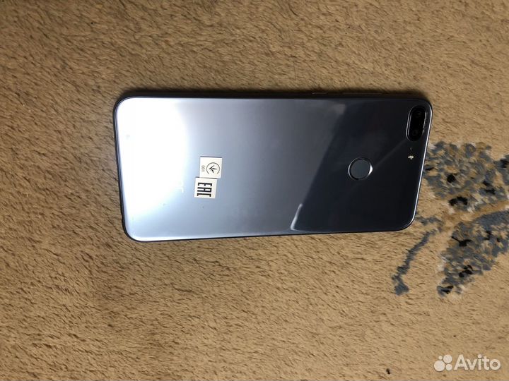 Телефон honor 9 lite