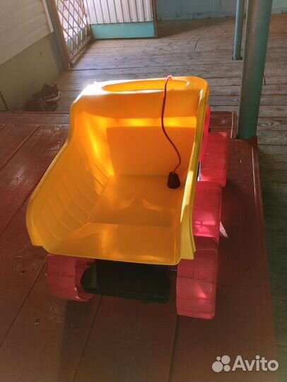 Детская машинка