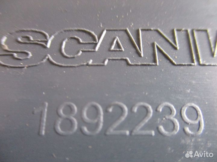 Обшивка стойки кабины правая Scania 1892239