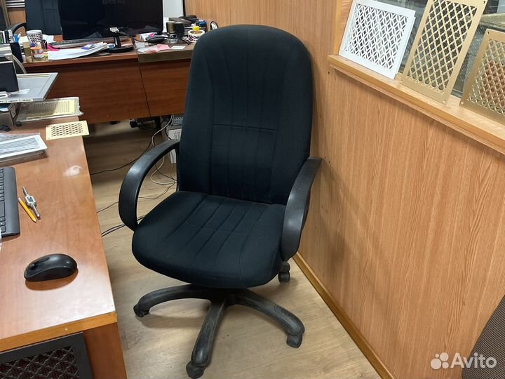 Компьютерное кресло руководителя бу
