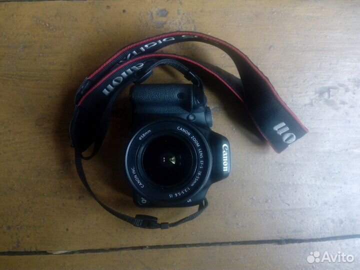 Зеркальный фотоаппарат Canon D450