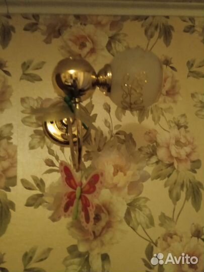 Люстра и бра