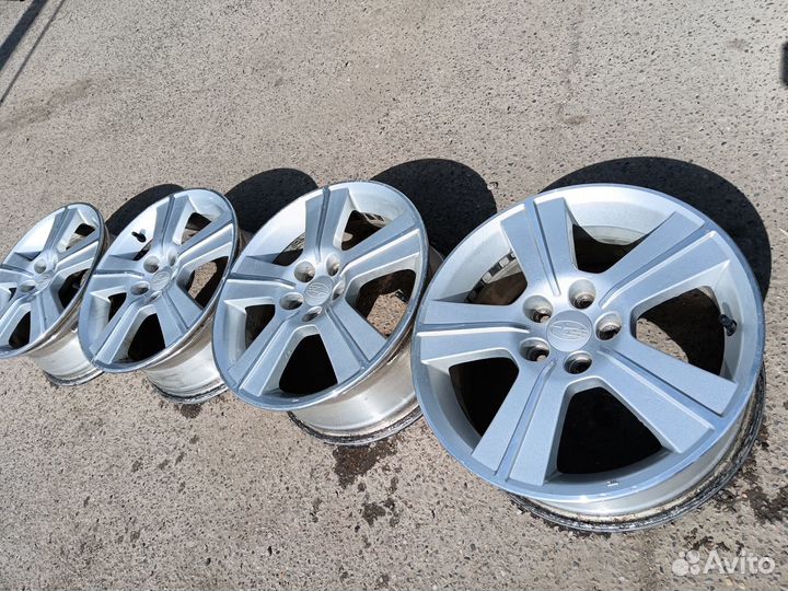 Комплект оригинальных дисков Subaru R16 5x100 ET48