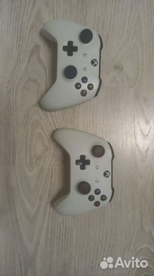 Xbox One S на 500 Гб