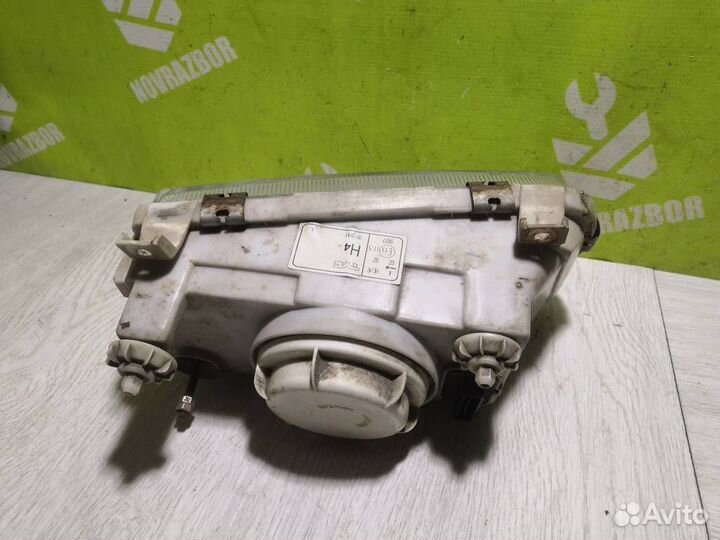 Фара левая Шкода Фелиция