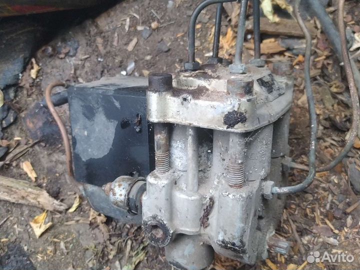 Блок абс ауди 100 с4