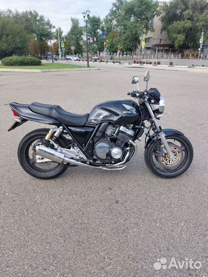 Honda cb400sf