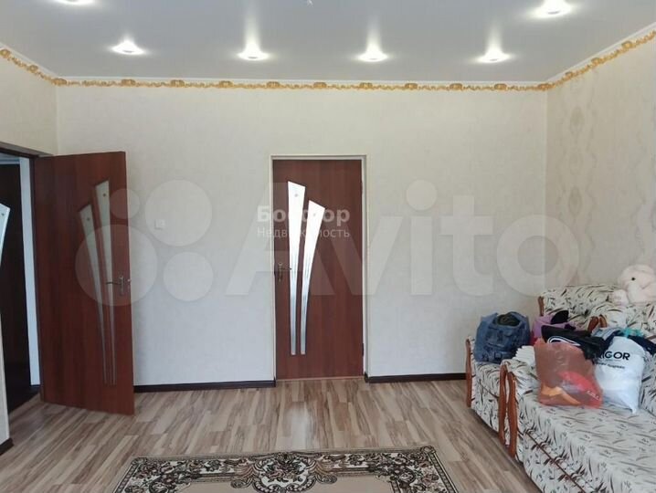 Дом 148 м² на участке 6 сот.