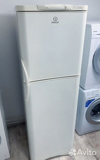 Холодильник Indesit