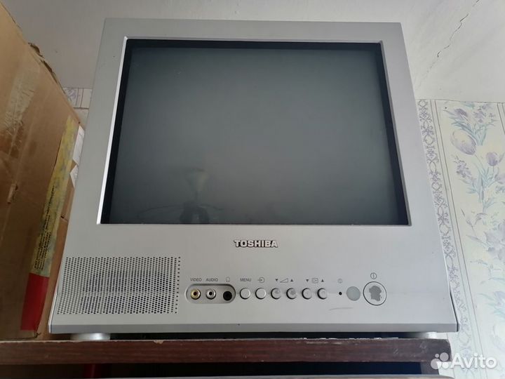 Продаю телевизор