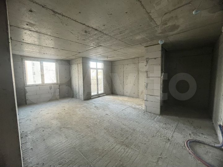 2-к. квартира, 63 м², 9/18 эт.
