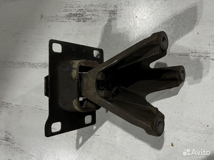 Опора МКПП ford focus 1