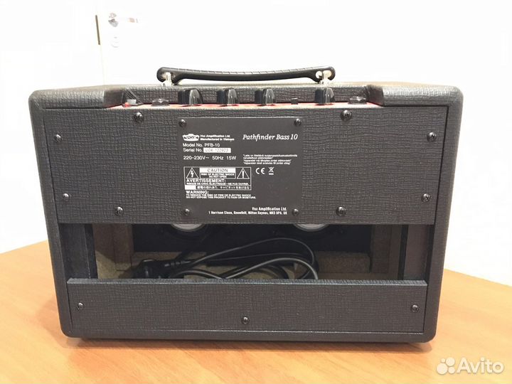 Комбоусилитель для бас-гитары VOX