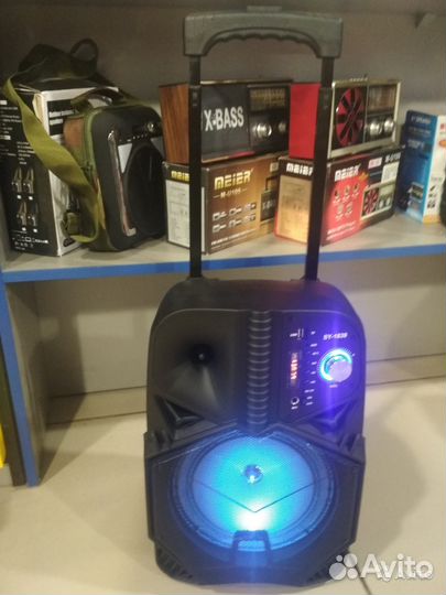 Портативная акустическая колонка