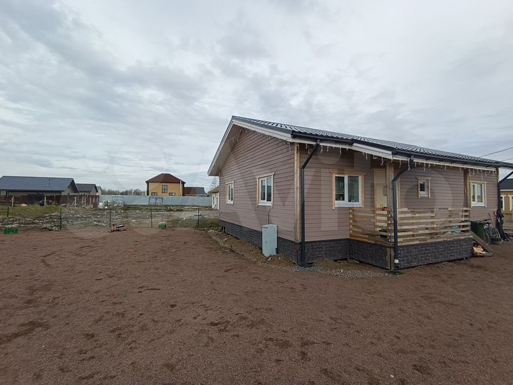 Дом 96 м² на участке 6,5 сот.