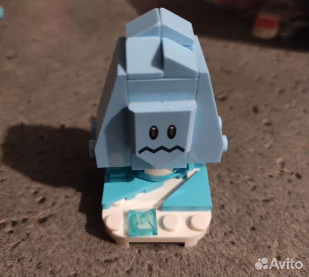 Фигурка лего марио Freezie