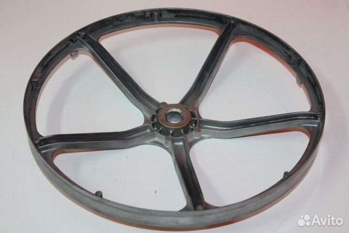 Шкив Bosch 5500000147 бу. 2235