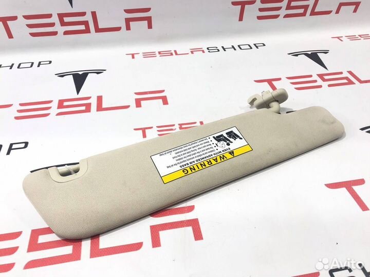 Солнцезащитный козырек левый Tesla Model S 2015