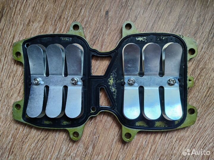 Лепестковый клапан Yamaha 40X