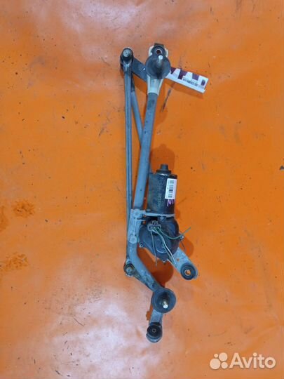 Мотор дворников Nissan Bluebird FG10