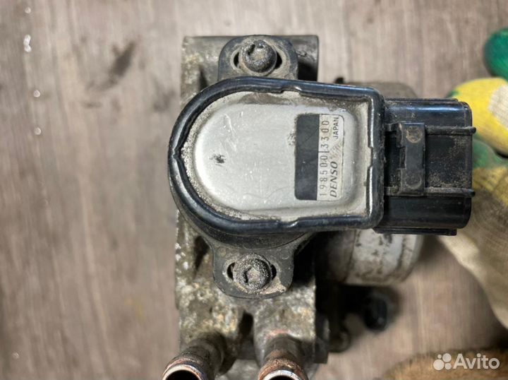 Дроссельная заслонка Ягруар X-type