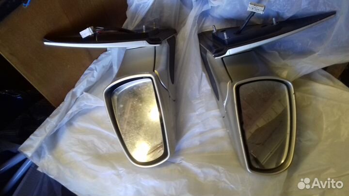 Зеркало заднего вида