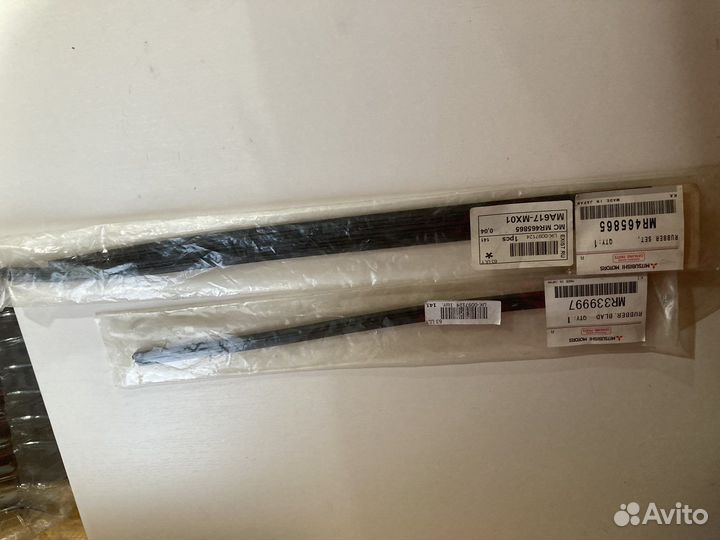 Резинки на дворники митсубиси паджеро мини