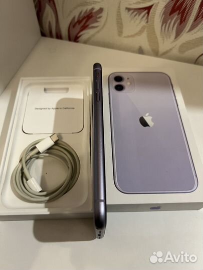 iPhone 11, 64 ГБ
