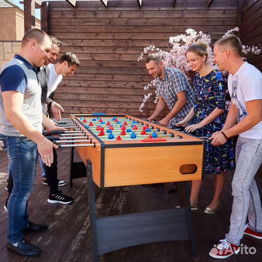 Настольный футбол (кикер) 