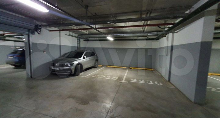 Машиноместо, 13 м²