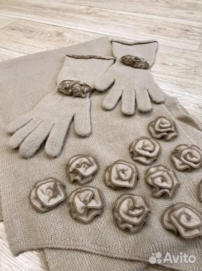 Шарф и перчатки