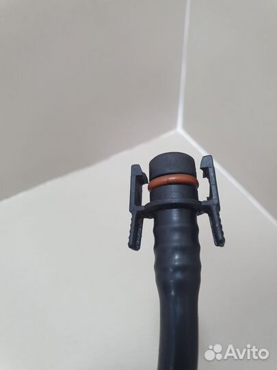 Трубка вакуумного усилителя тормозов Sandero 1