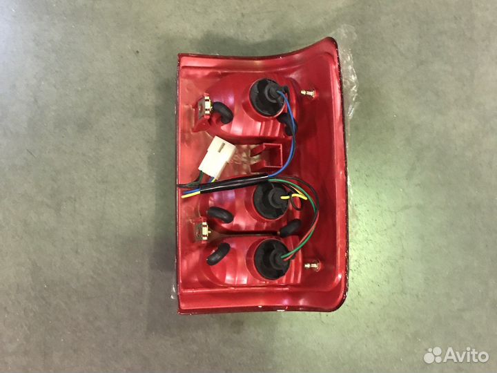 Фонарь задний на крыло правый GW Safe