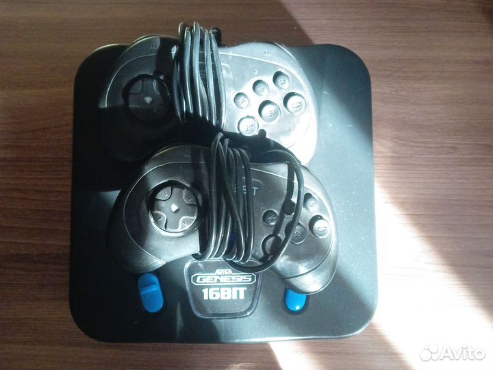 Игровая приставка sega