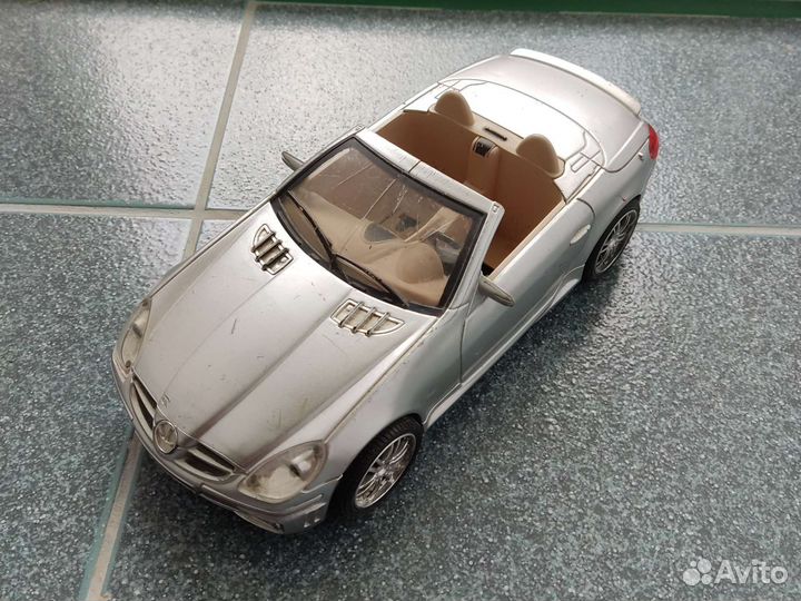 Машинки игрушечные пластмассовые