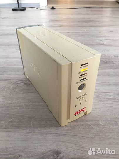 Ибп APC Back-ups 650VA