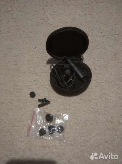 Беспроводные наушники с гарнитурой