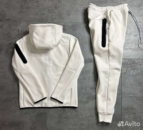 Спортивный костюм Nike tech fleece белый