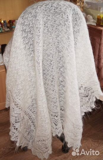 Шаль, паутинка из козьего пуха
