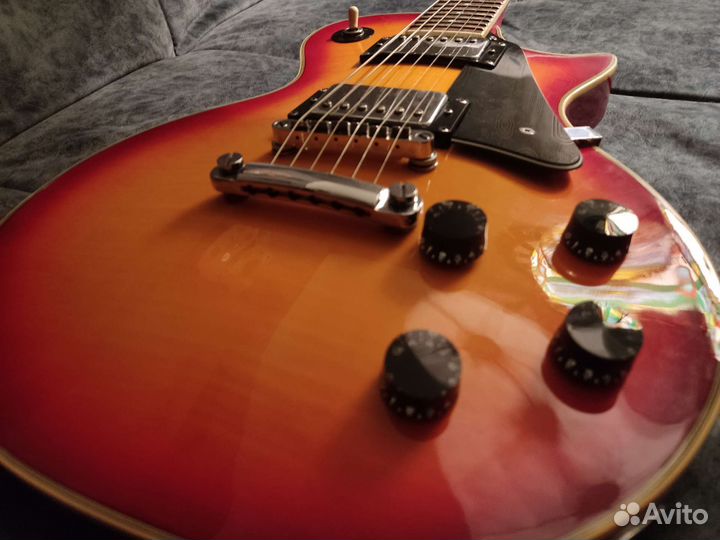 Электро гитара les paul