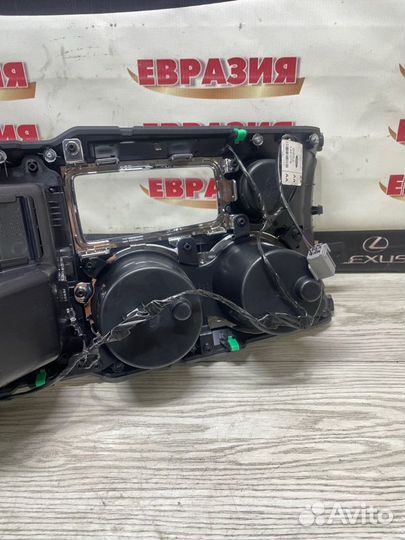 Консоль кпп Ford Explorer U502 2013