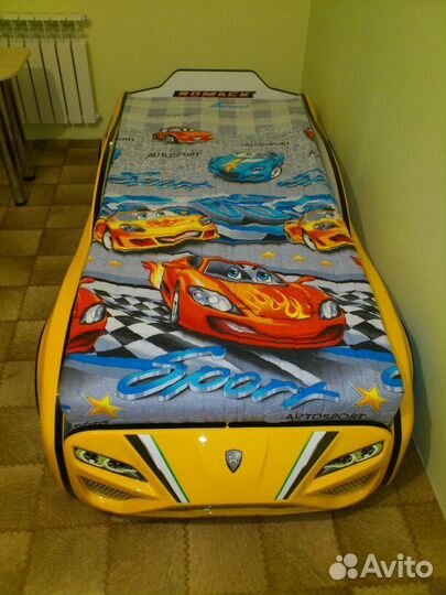 Детская кровать машина с подсветкой