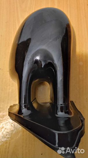 Зеркало заднего вида