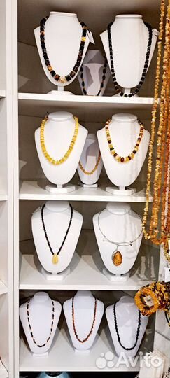 Янтарные бусы