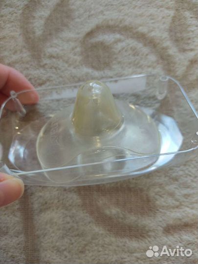 Накладки на грудь avent