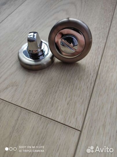 Завертка сантехническая фиксатор